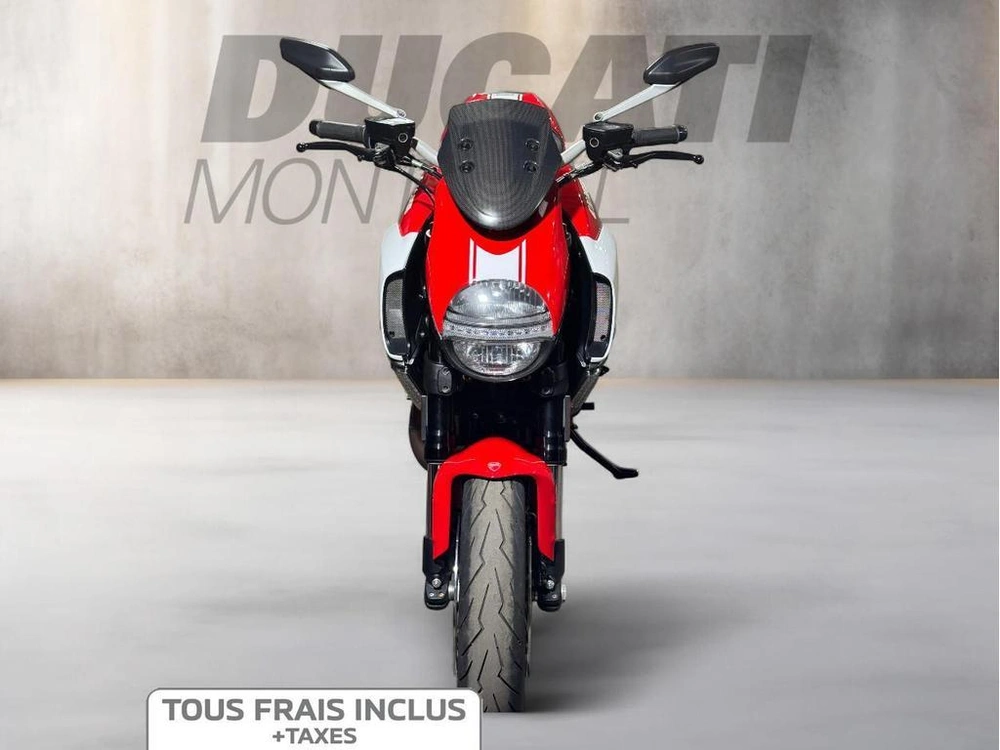 2013 Ducati Diavel Corse alt