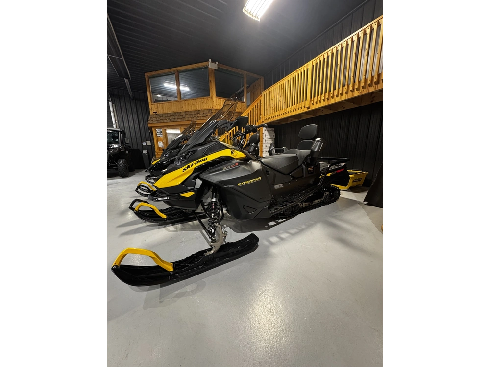 2026 Ski-doo Expedition Le 20" 900 Ace Turbo R alt