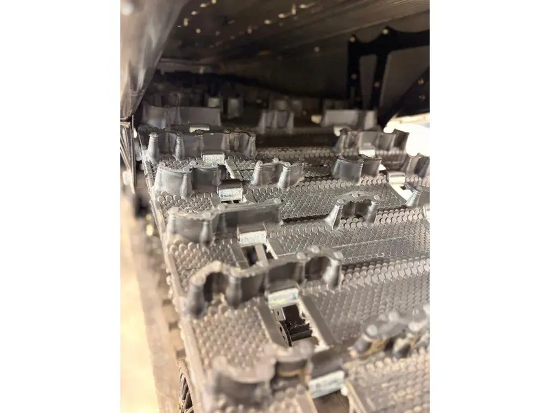 2024 Polaris PROSTAR S4 VOYAGEUR 146