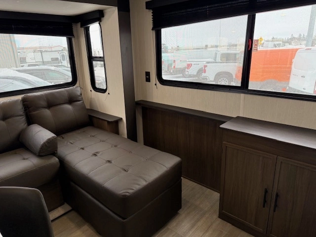 2026 Prime Time Avenger 27rei alt