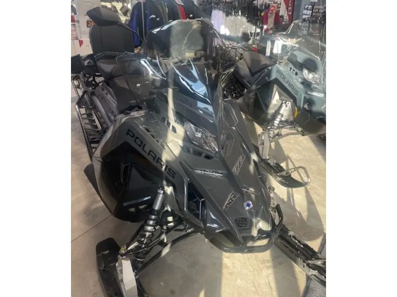 2025 Polaris 650 TITAN Adventure 155 1.8"