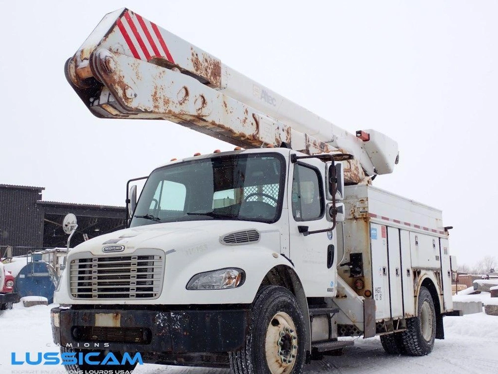 Freightliner M2106 2007