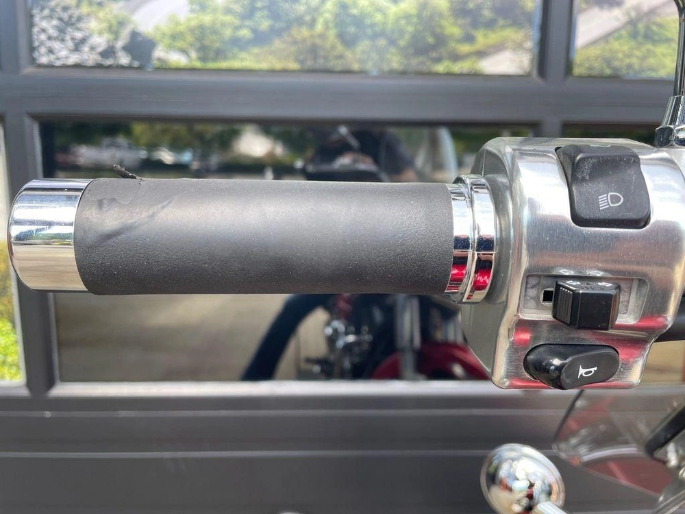 2009 Yamaha V-star 650 alt