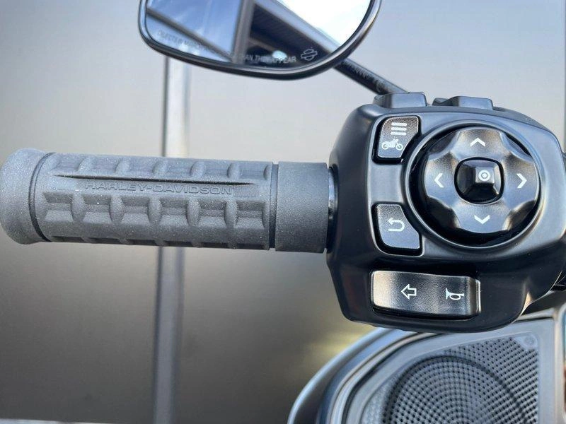 2026 Harley-davidson Fltrx - Road Glide® alt