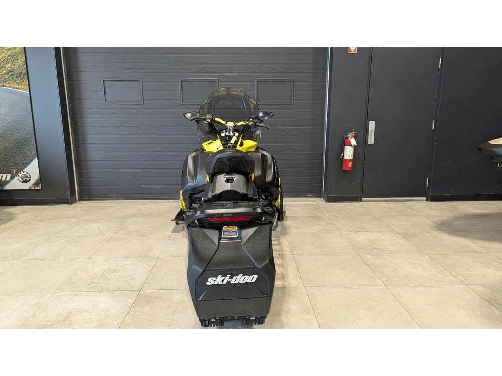 Ski-doo Renegade X 900 Turbo R Used 2022 alt