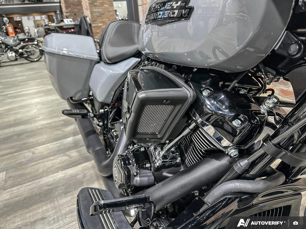 2026 Harley-davidson Street Glide alt