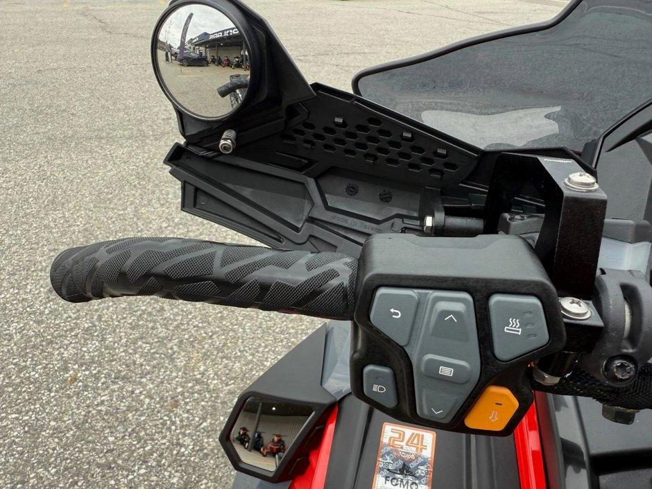 Polaris Polaris 850 Indy Xc 2024 alt