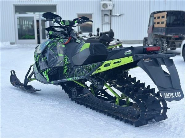Arctic Cat M8000 Ltd 153'' 2017 alt