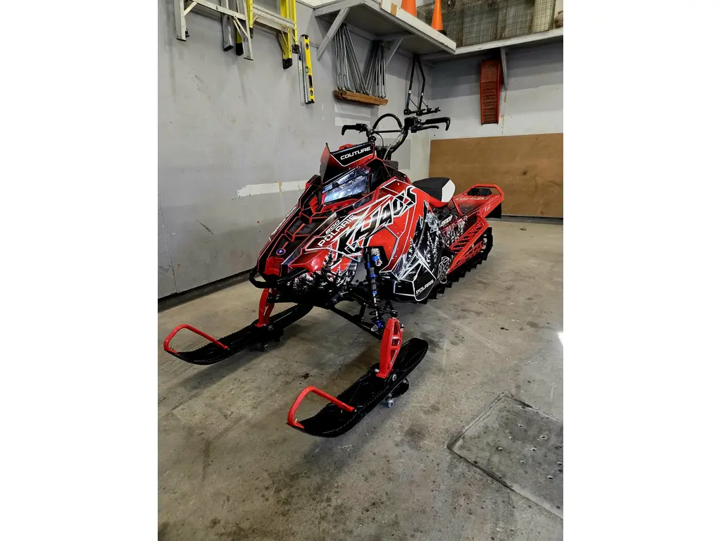Polaris KHAOS 800 155 '3'  2020