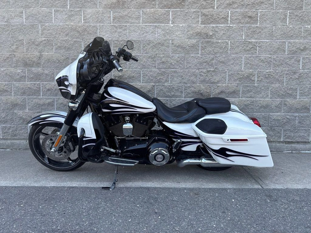 2016 Harley-davidson Flhxse - Cvo™ Street Glide® alt