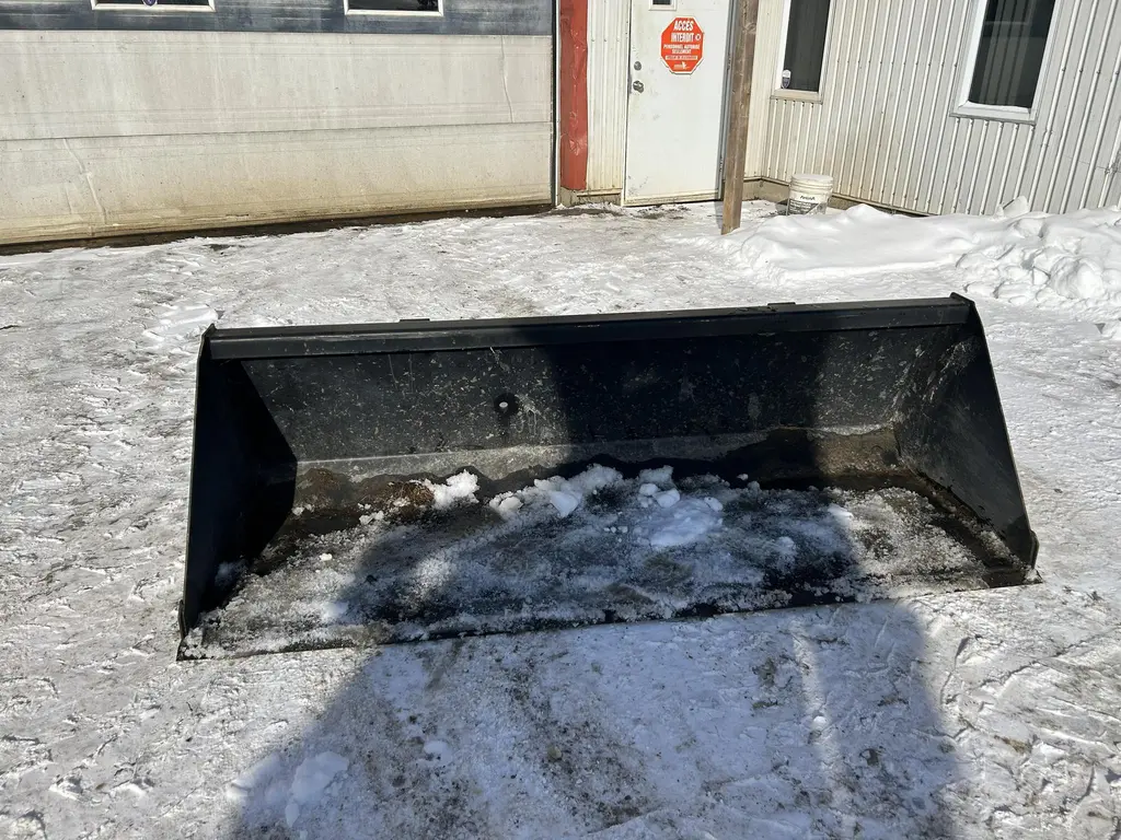 Case IH 84" ALO 2025