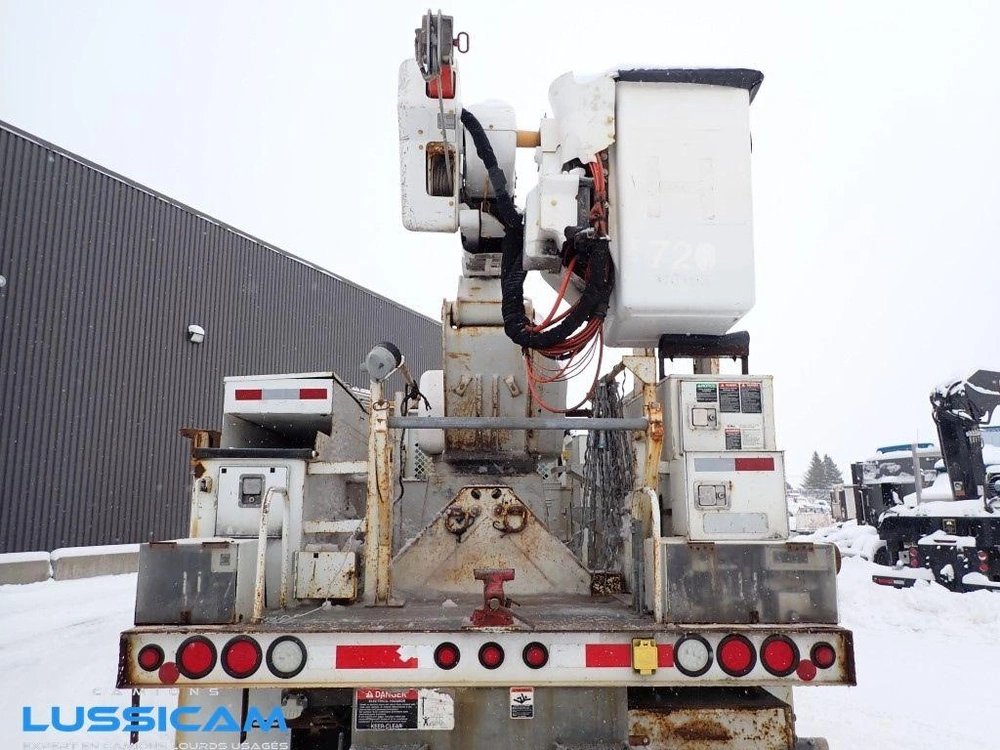 Freightliner M2106 2007