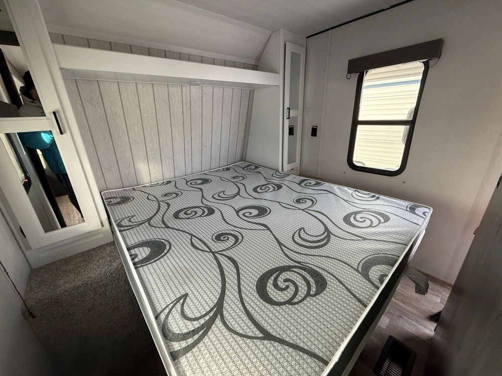 Autre Hi272bh 2022 alt