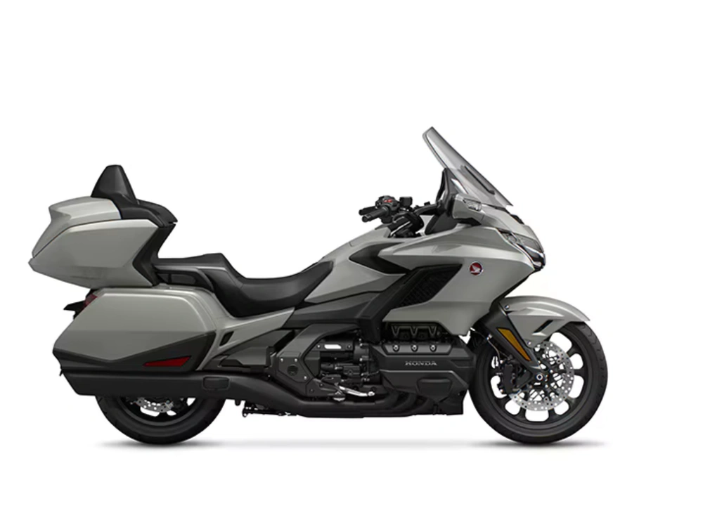 Honda Gold Wing Tour Dct 2026 alt