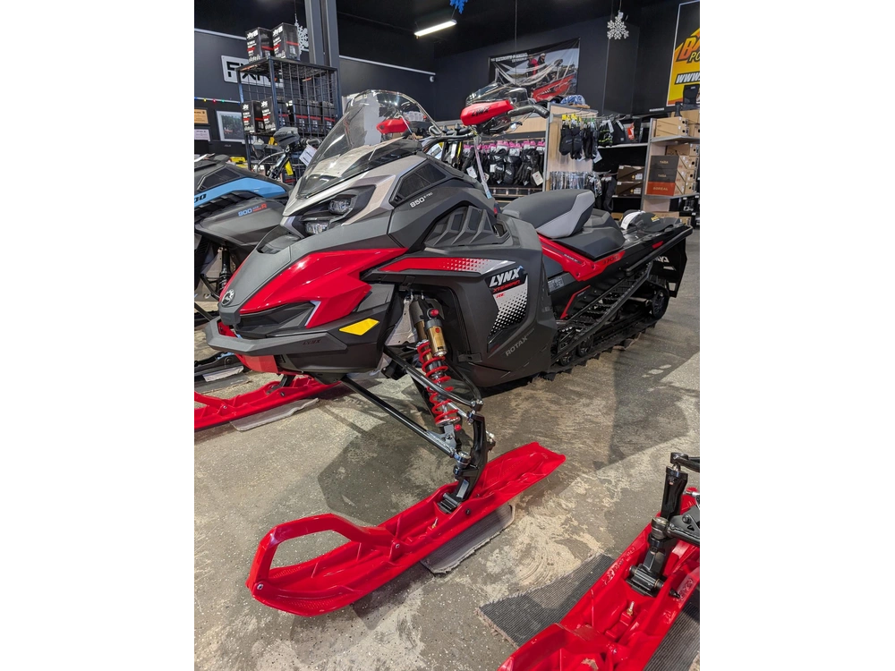 2026 Lynx Xterrain Re 850 E-tec 10.25 Ts alt