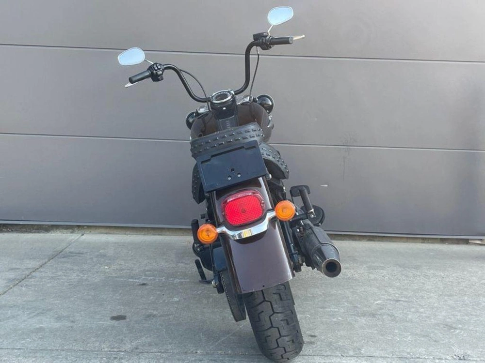 2019 Harley-davidson Flhcs - Softail® Heritage Classic 114 alt