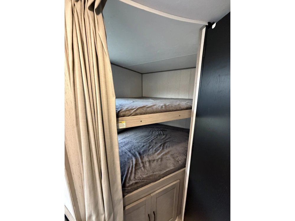 Kodiak 227bh 2022 alt