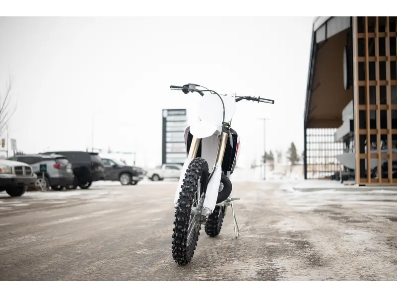 2026 Yamaha YZ250 thumbnail 8