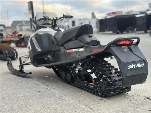 Ski-doo Renegade Adrenaline 900a 137 2019 alt
