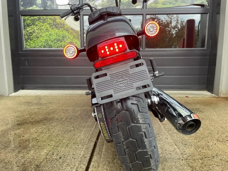 2025 Harley-Davidson FXBB - Street Bob® thumbnail 20