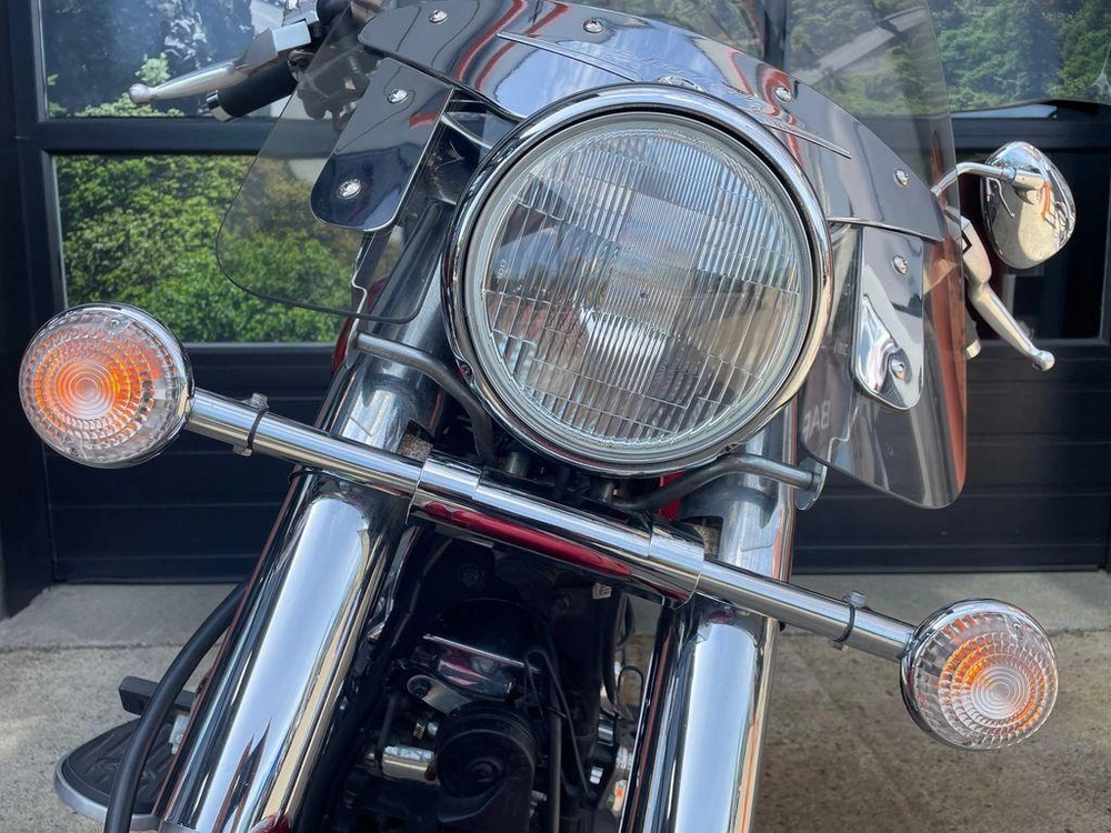 2009 Yamaha V-star 650 alt