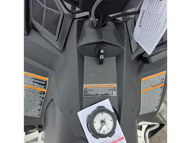 2025 Polaris 550 Voyageur LXT