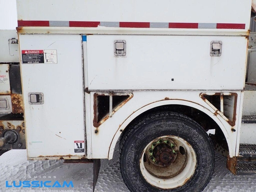 Freightliner M2106 2007