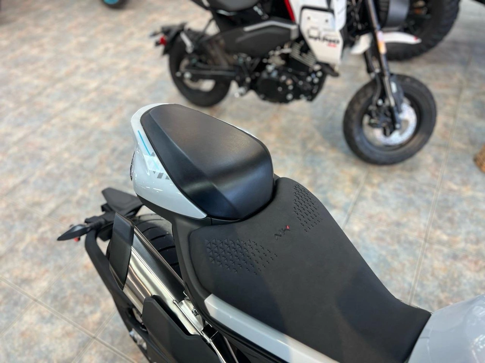 Cfmoto 800nk 2026 alt