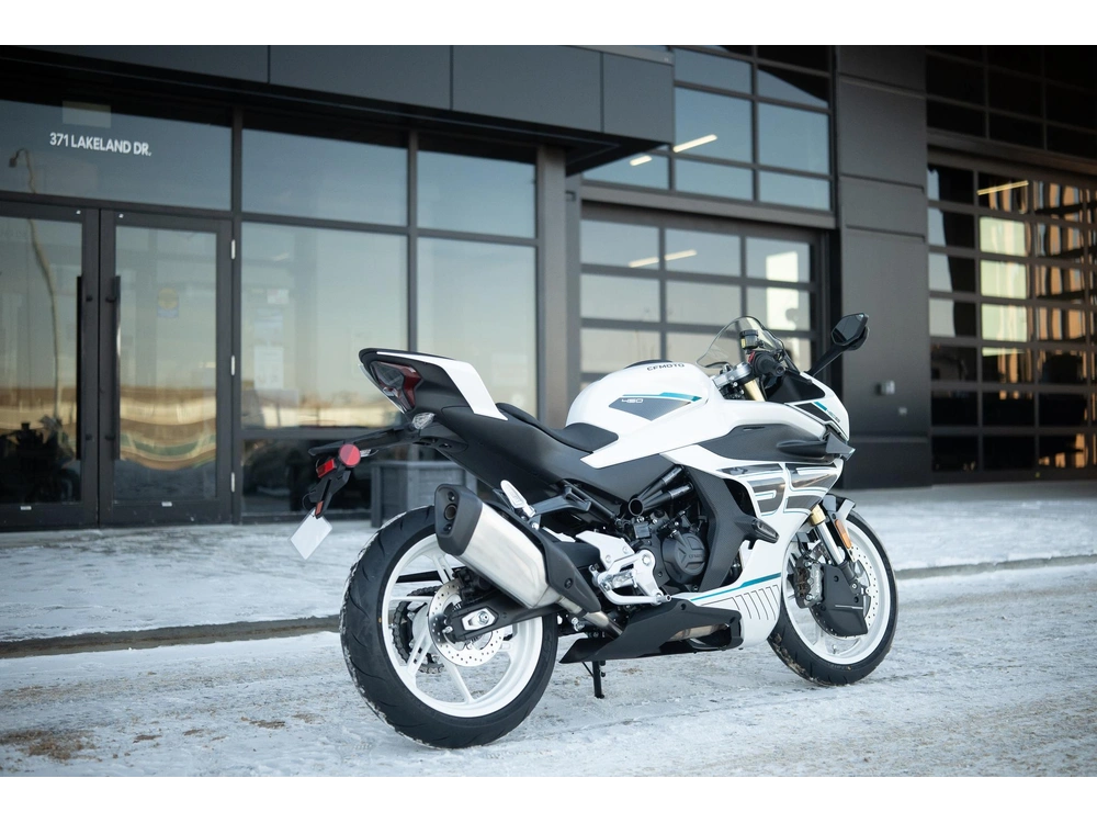 2026 Cfmoto 450ss alt