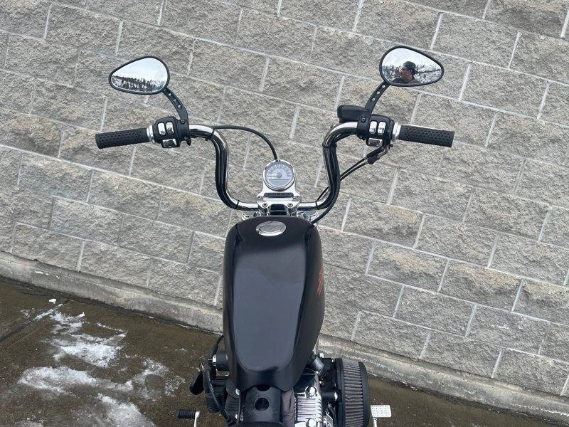 2013 Harley-davidson Xl1200v - Sportster® Seventy-two™ alt