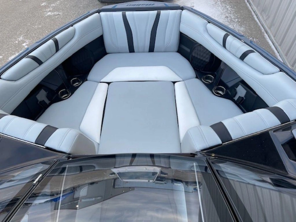 2026 Malibu 22 Lsv alt