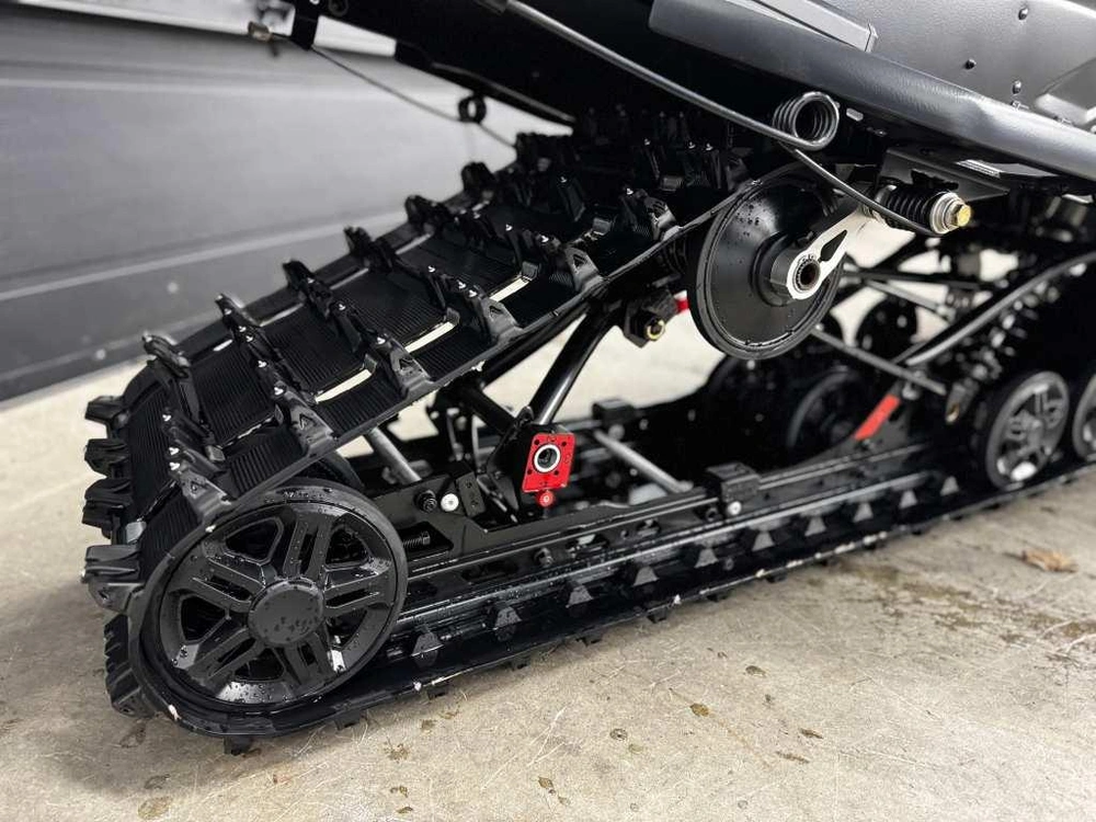 Ski-doo Renegade 900 Turbo R 2024 alt