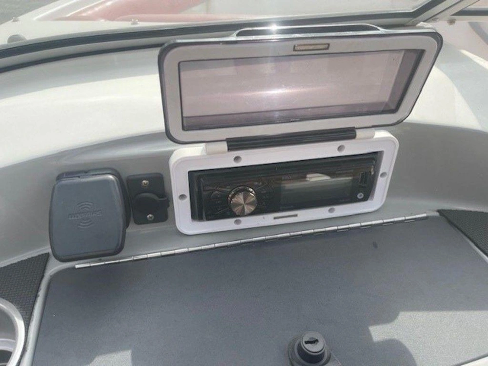 2012 Bayliner 195 Flight Series alt