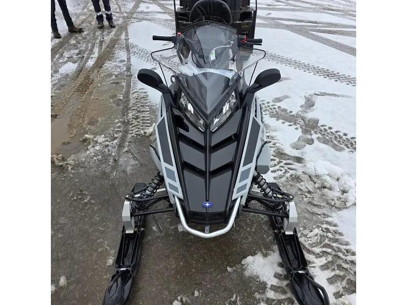 2025 Polaris 550 Voyageur LXT