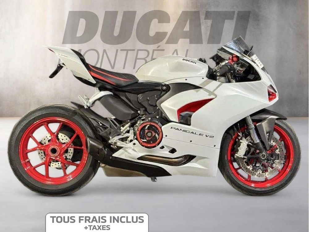 Ducati Panigale V2 2021 alt