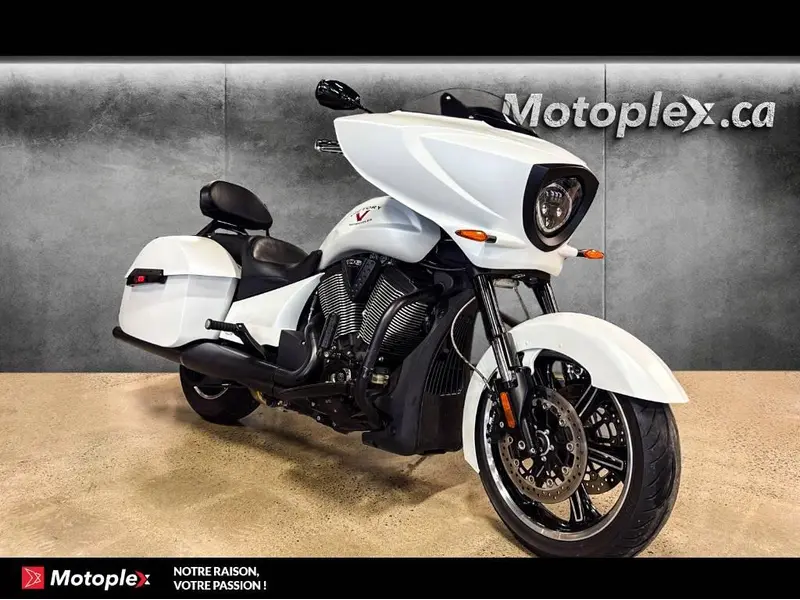 2016 Victory Motorcycles CROSS COUNTRY