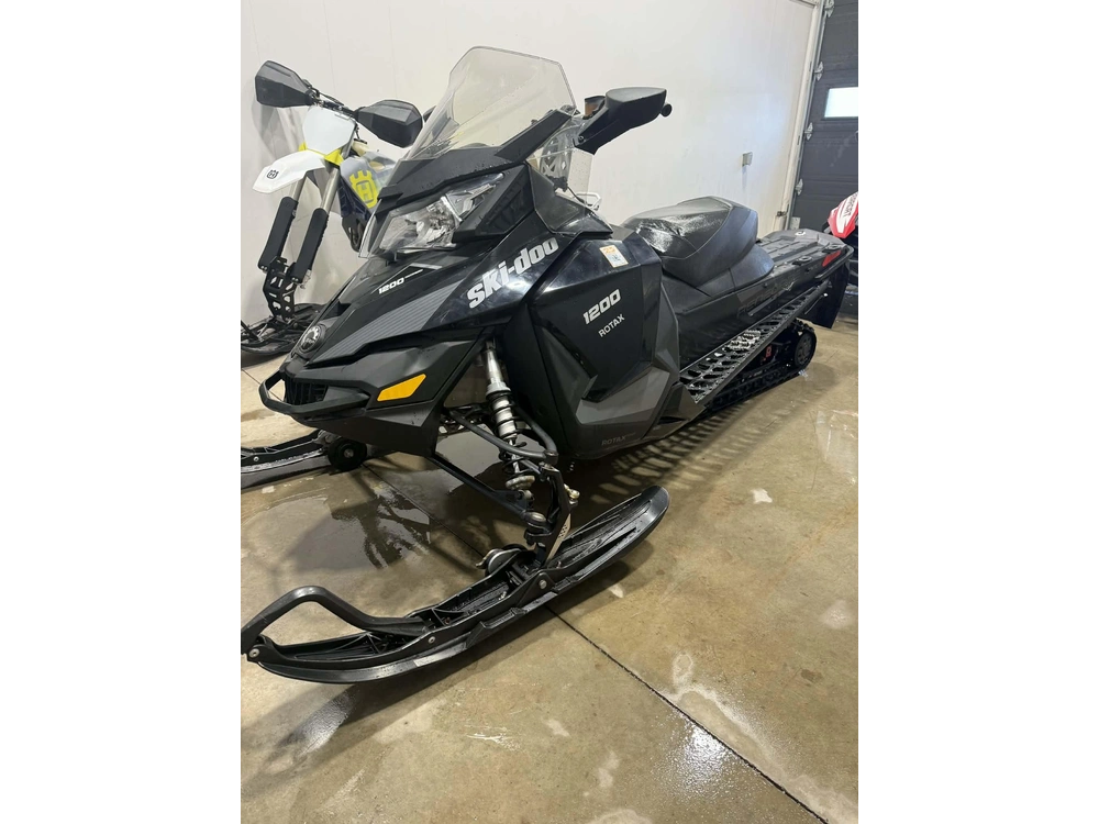 2018 Ski-doo Renegade 1200 Adrenaline alt
