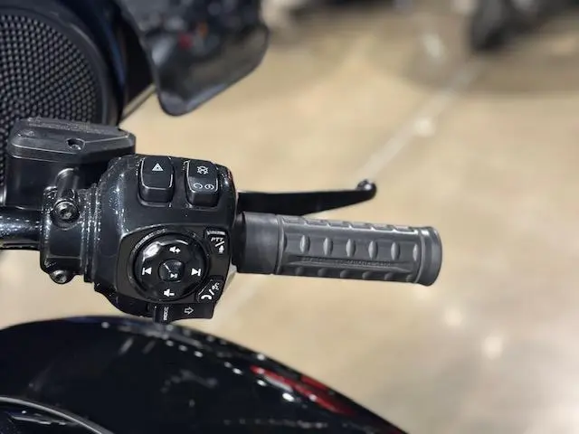 Harley-Davidson FLHX STREET GLIDEFLHX 2024