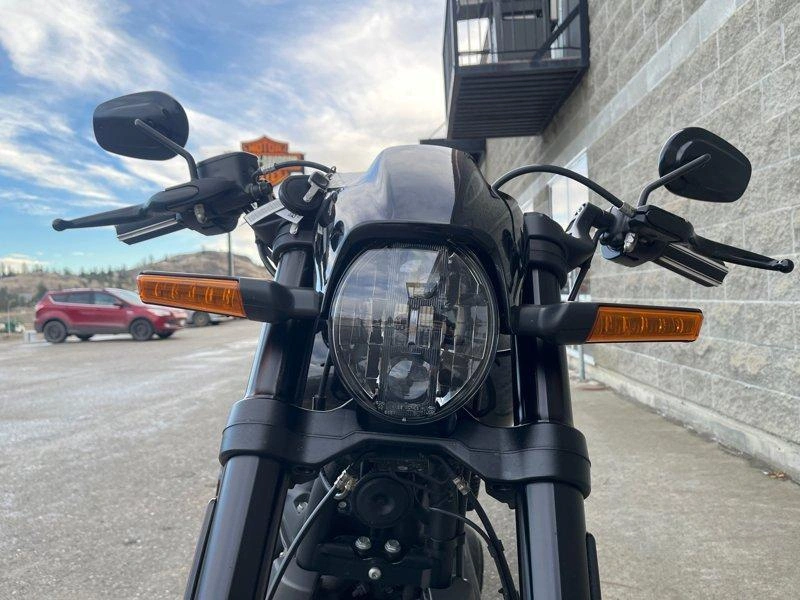 2019 Harley-davidson Fxdr - Fxdr™ 114 alt