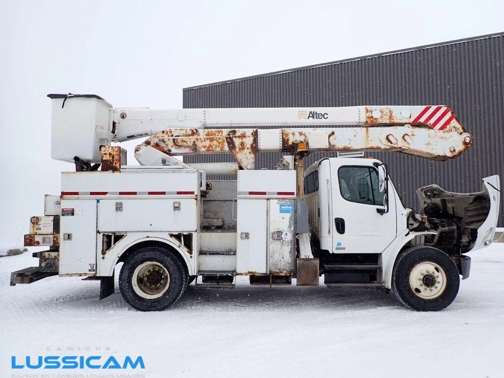 Freightliner M2106 2007