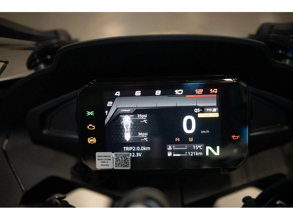 2026 Cfmoto 675 Ss alt