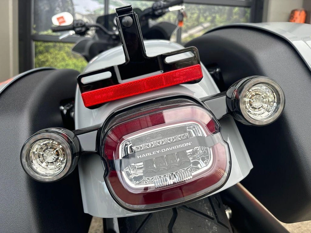 2025 Harley-davidson Fxlrst - Low Rider® St alt