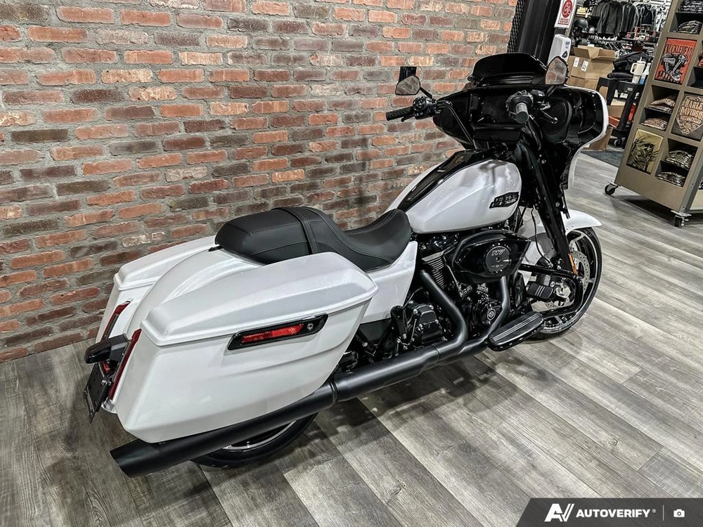 2025 Harley-davidson Flhx - Street Glide® alt