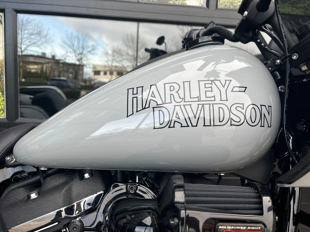 2025 Harley-davidson Fxlrst - Low Rider® St alt