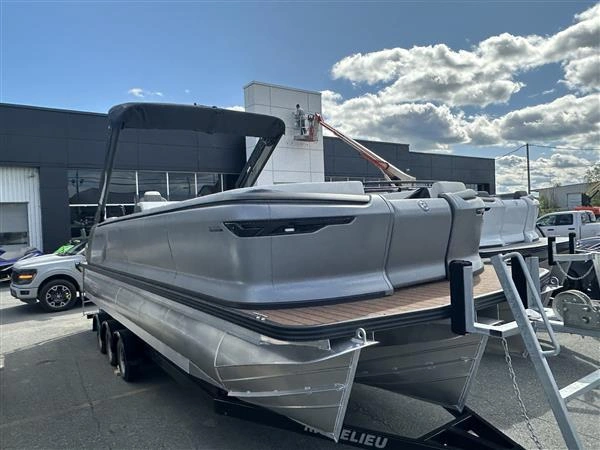 2024 Manitou Explore 26 Shp 575 alt