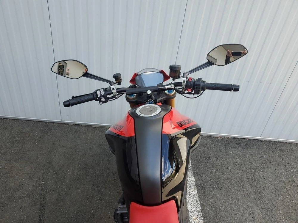 2023 Ducati Monster+ Ducati Red alt