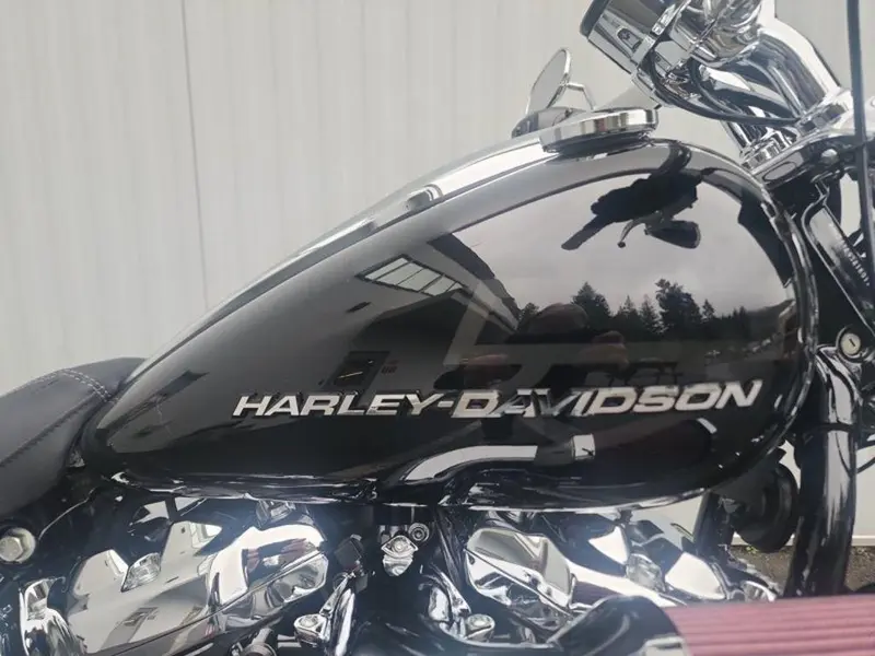 2026 Harley-Davidson FXBR - Breakout® thumbnail 4