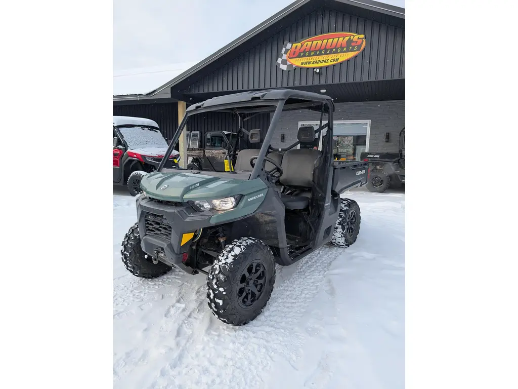 2022 Can-Am DEFENDER DPS HD 9
