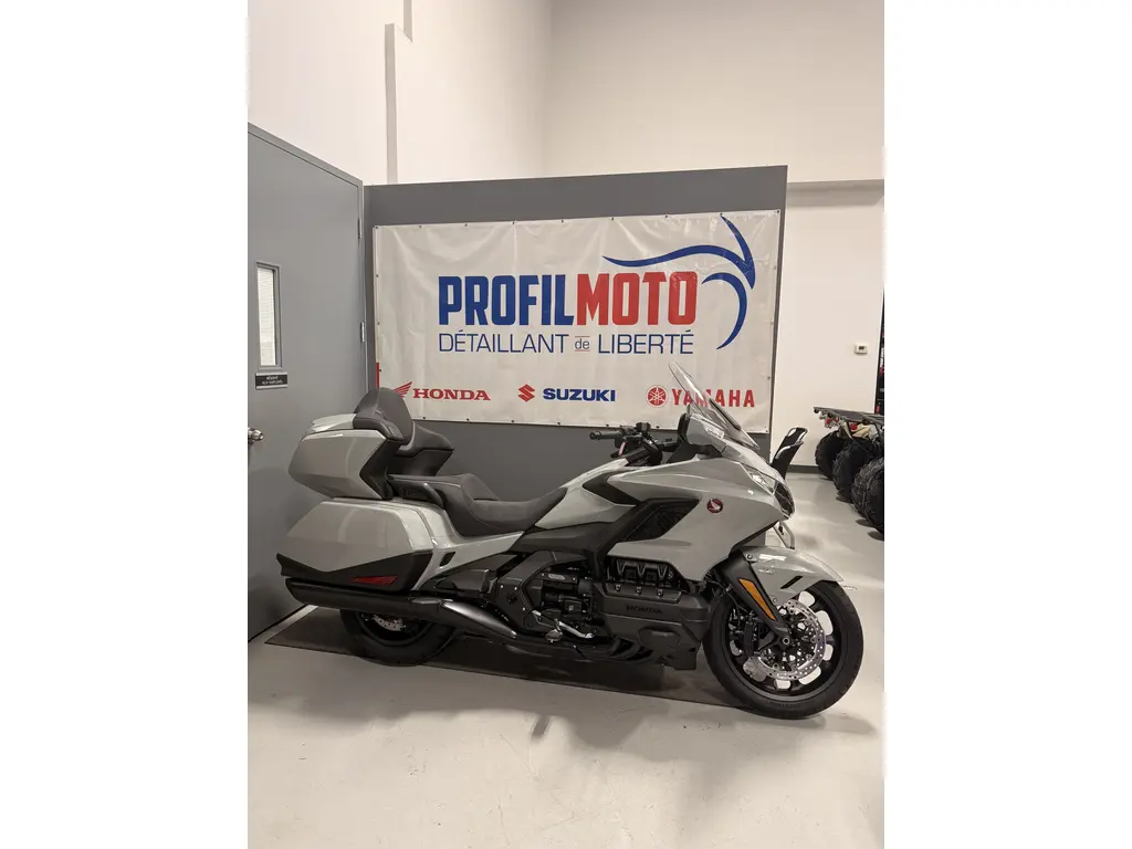 Honda GOLD WING TOUR 2026 - GOLD WING TOUR DCT