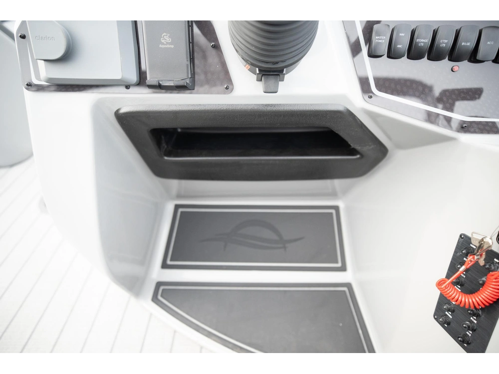 2026 Suncatcher Fusion 322ss alt